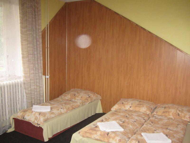 Hotel Reoneo Vernířovice Exteriör bild